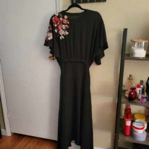 Bell sleeve floral belted dress